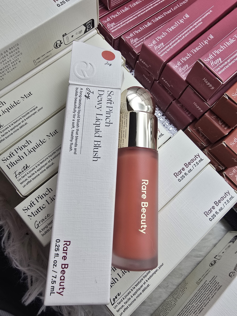 Rare Beauty Soft Pinch Liquid Blush — Vibrant Pink - Picture 8 of 12